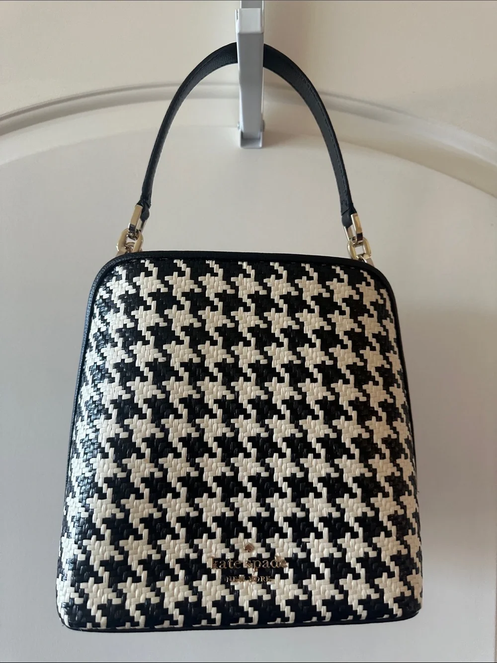 KATE SPADE Darcy Small Bucket Bag Black & White Houndstooth Top-Handle Satchel